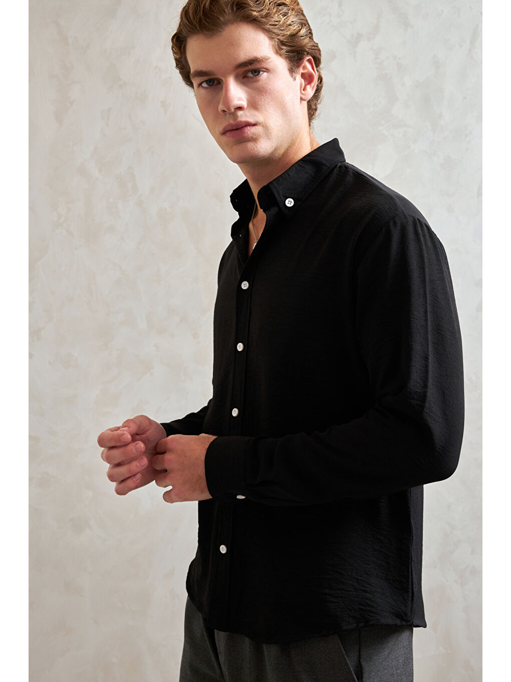 Siyah Erkek Oversize Kesim Aerobin Gömlek-2