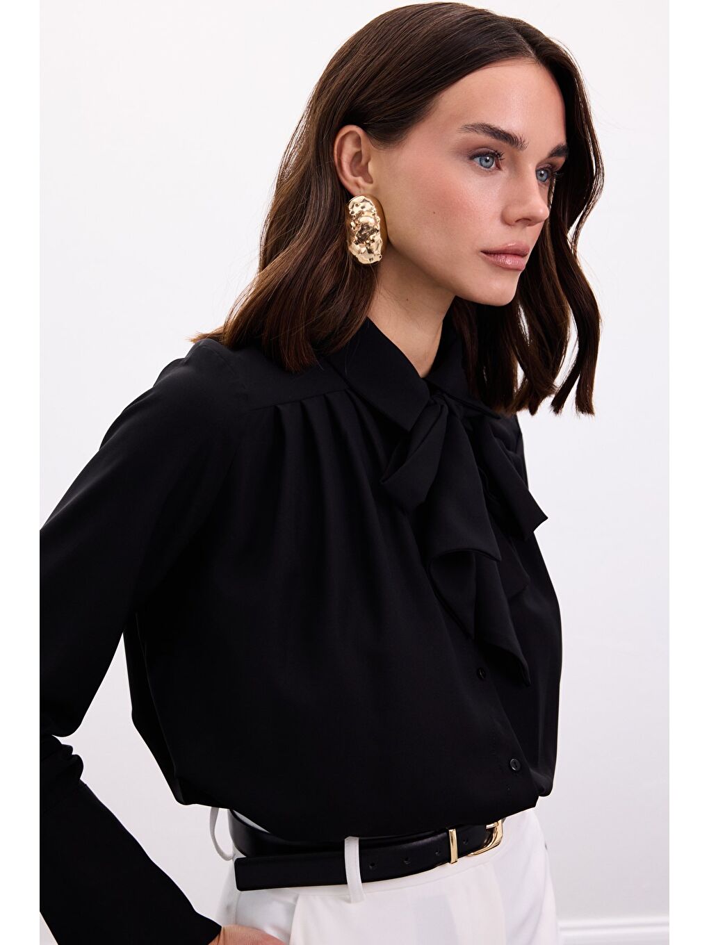 Fularlı Gömlek - Siyah-5