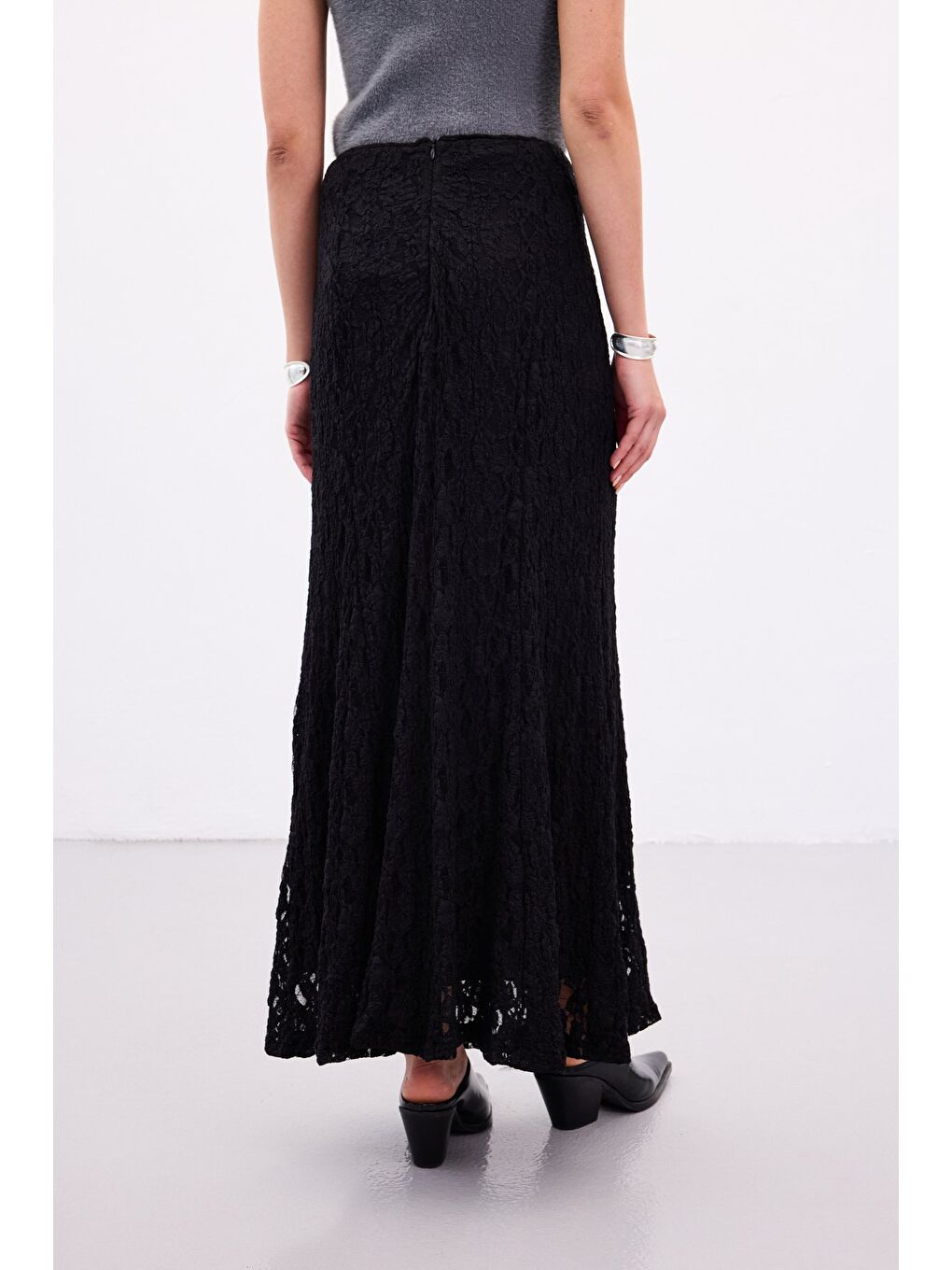 Dantelli Uzun Etek - Siyah-7