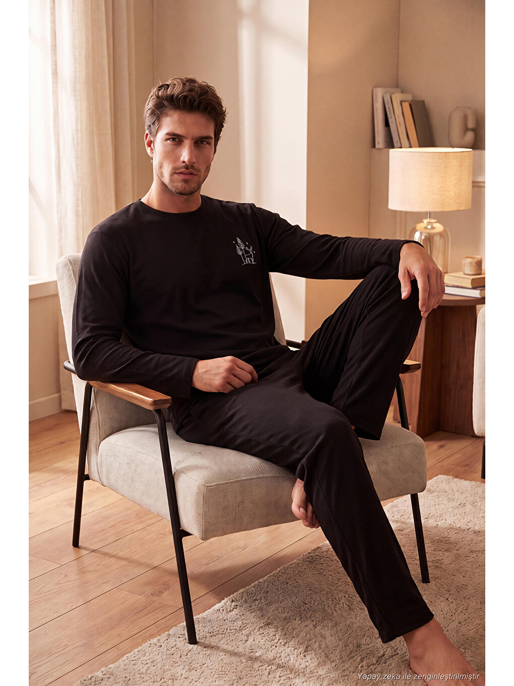Siyah Ultra Soft Minimal Nakışlı Uzun Kollu Pijama Takımı 6575009