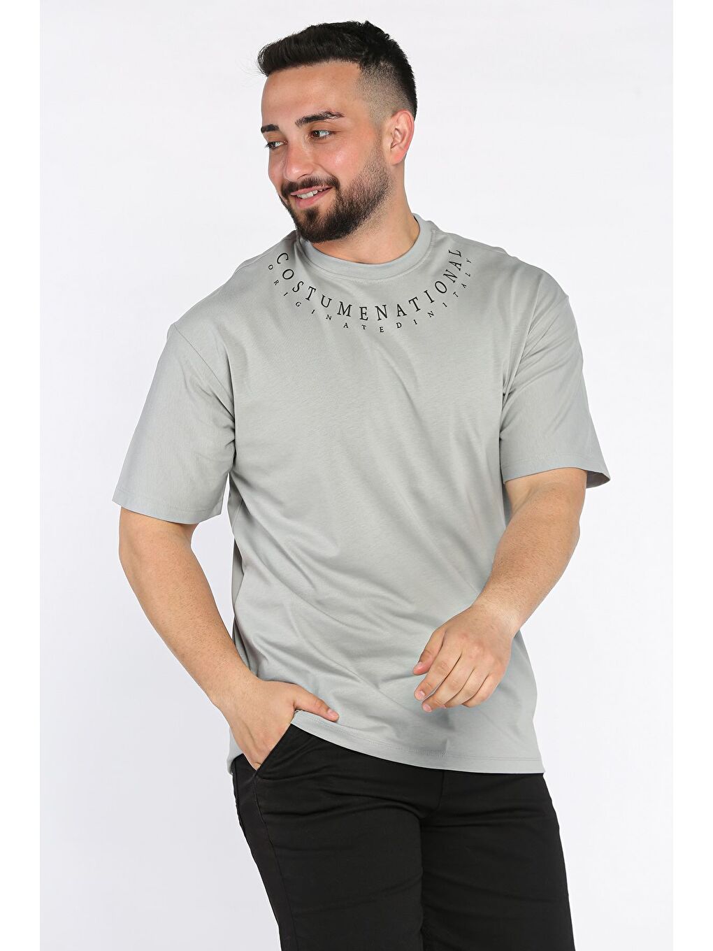 Gri Erkek Yaka Baskılı Oversize Tişört