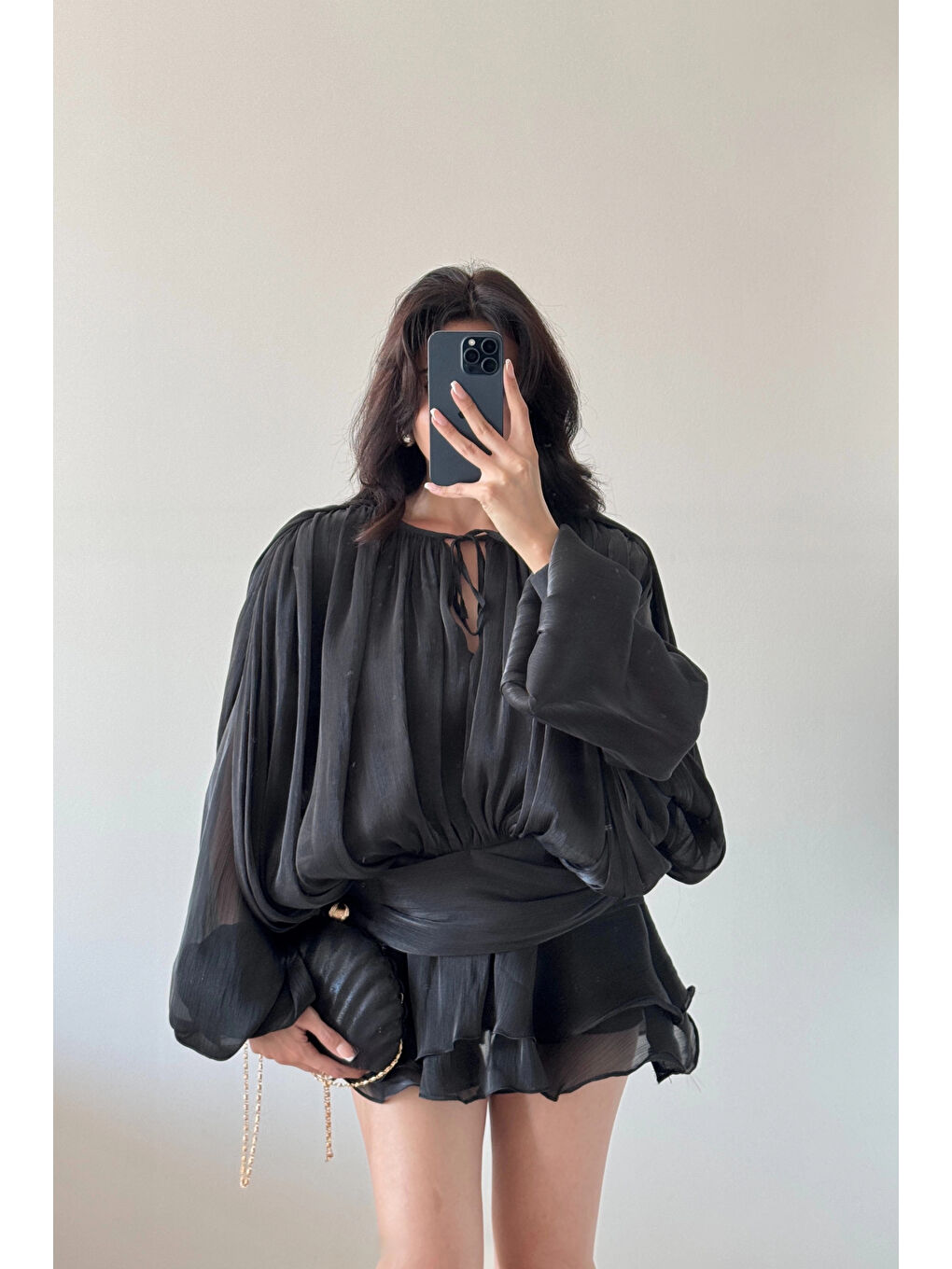 Kadın Siyah Şortlu Elbise (Şortu Astar Şeklinde Ayrıdır.) 1026-221732-4