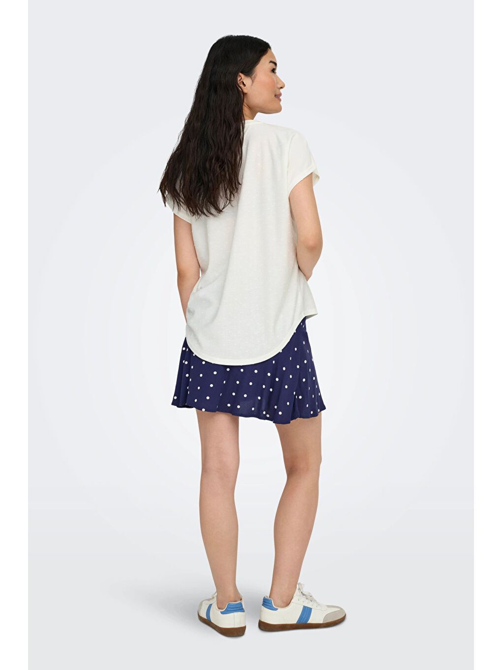 Ekru Onlmolly Relaxed Fit Bisiklet Yaka Kadın T Shirt 15368563-3