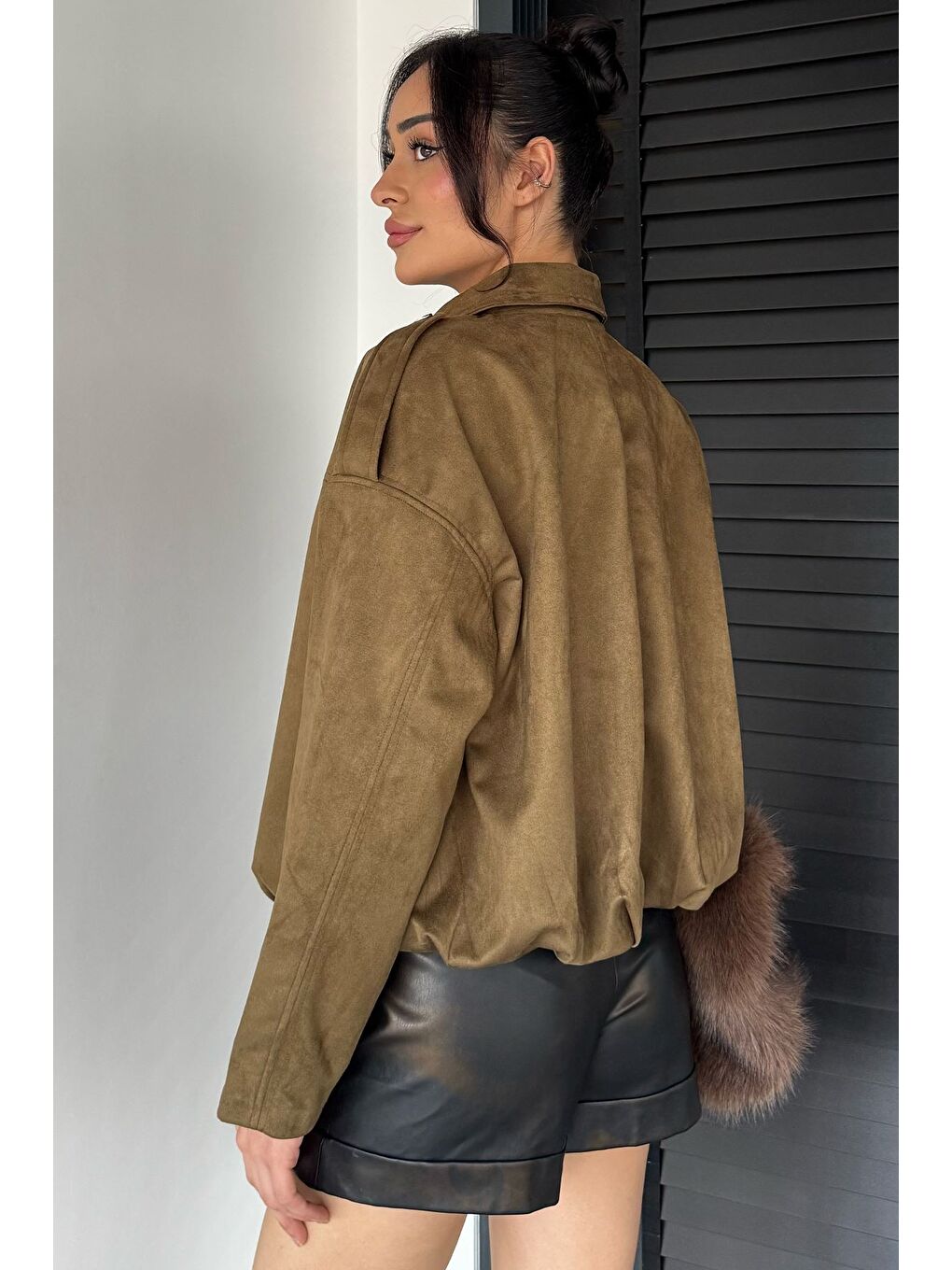 Haki Kadın Bel Büzgülü Fermuarlı Ve Çıtçıtlı Süet Ceket-3