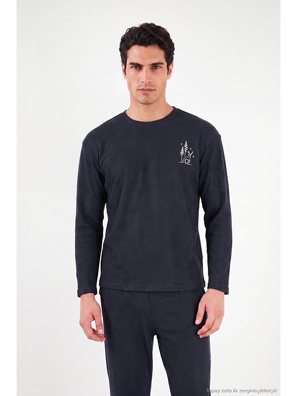 Lacivert Ultra Soft Minimal Nakışlı Uzun Kollu Pijama Takımı 6575009-2