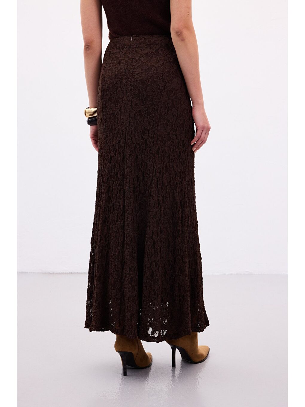 Kahverengi Dantelli Uzun Etek - Kahve-4