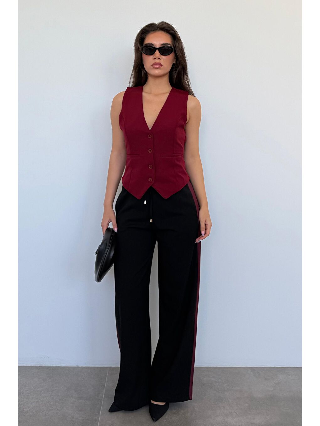 Siyah Şerit Detaylı Bol Paça Kadın Pantolon Mg2441-2