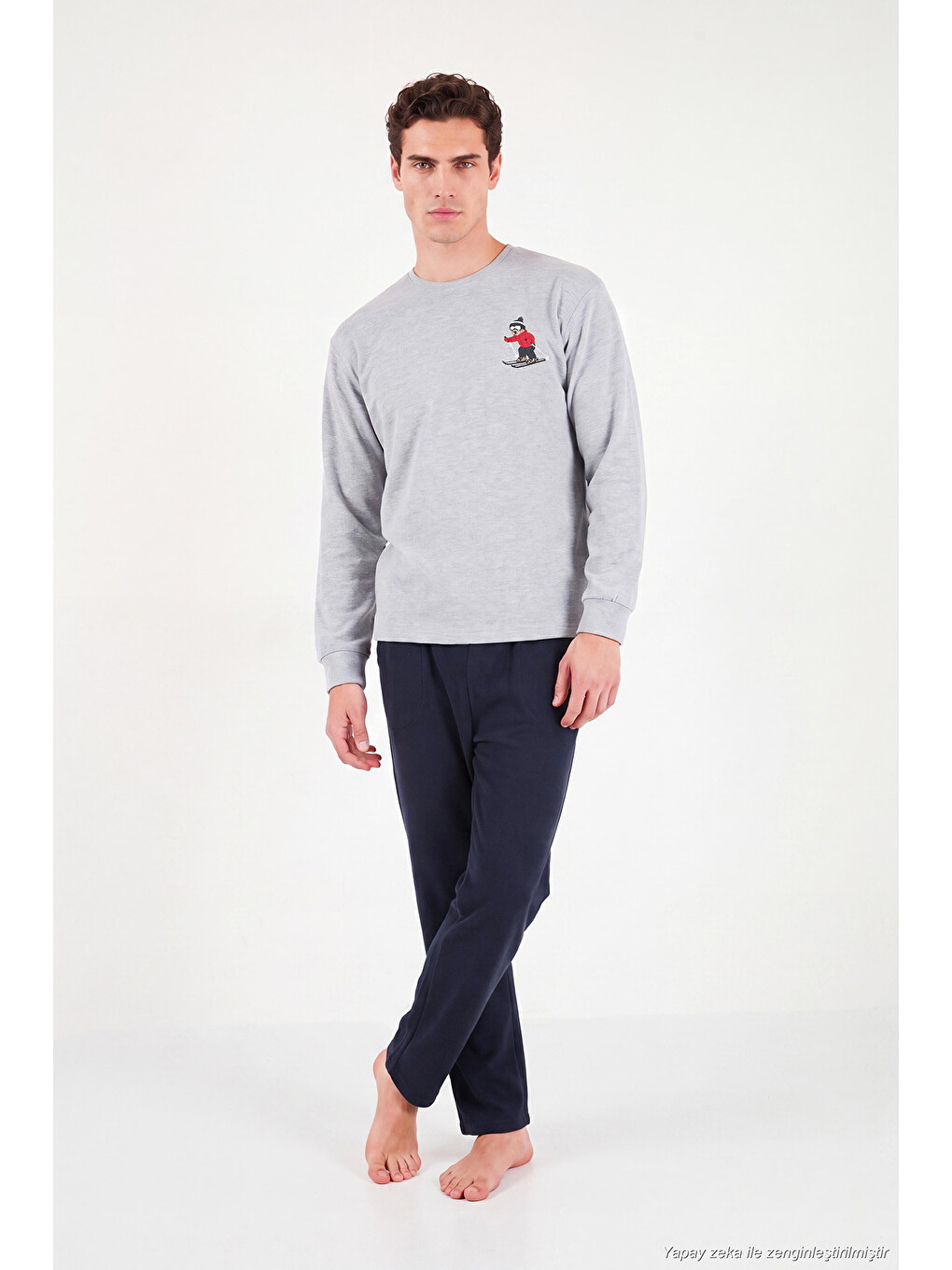 Gri Nakışıklı Yumuşak Dokulu Bisiklet Yaka Pijama Takımı 6575010-1