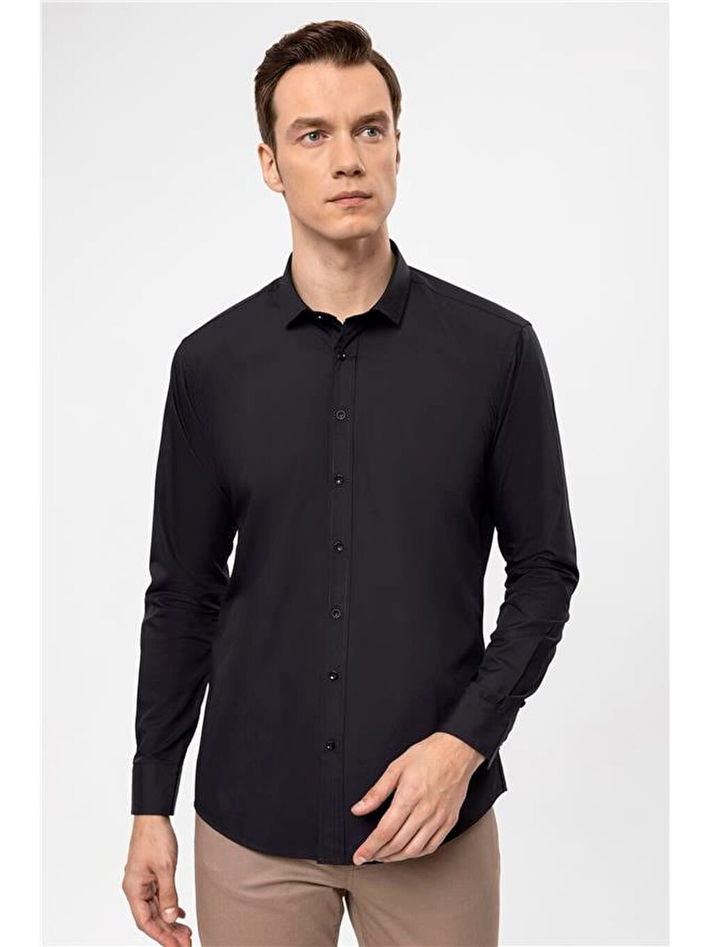 Siyah Slim Düz Klasik Yaka Gömlek-1