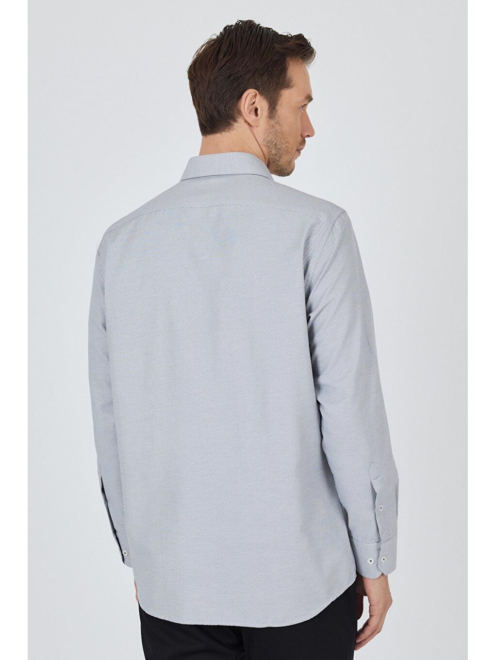 Siyah Sert Yaka Kendinden Desenli Classic Pamuklu Comfort Fit Büyük Beden Gömlek 1004250220-1