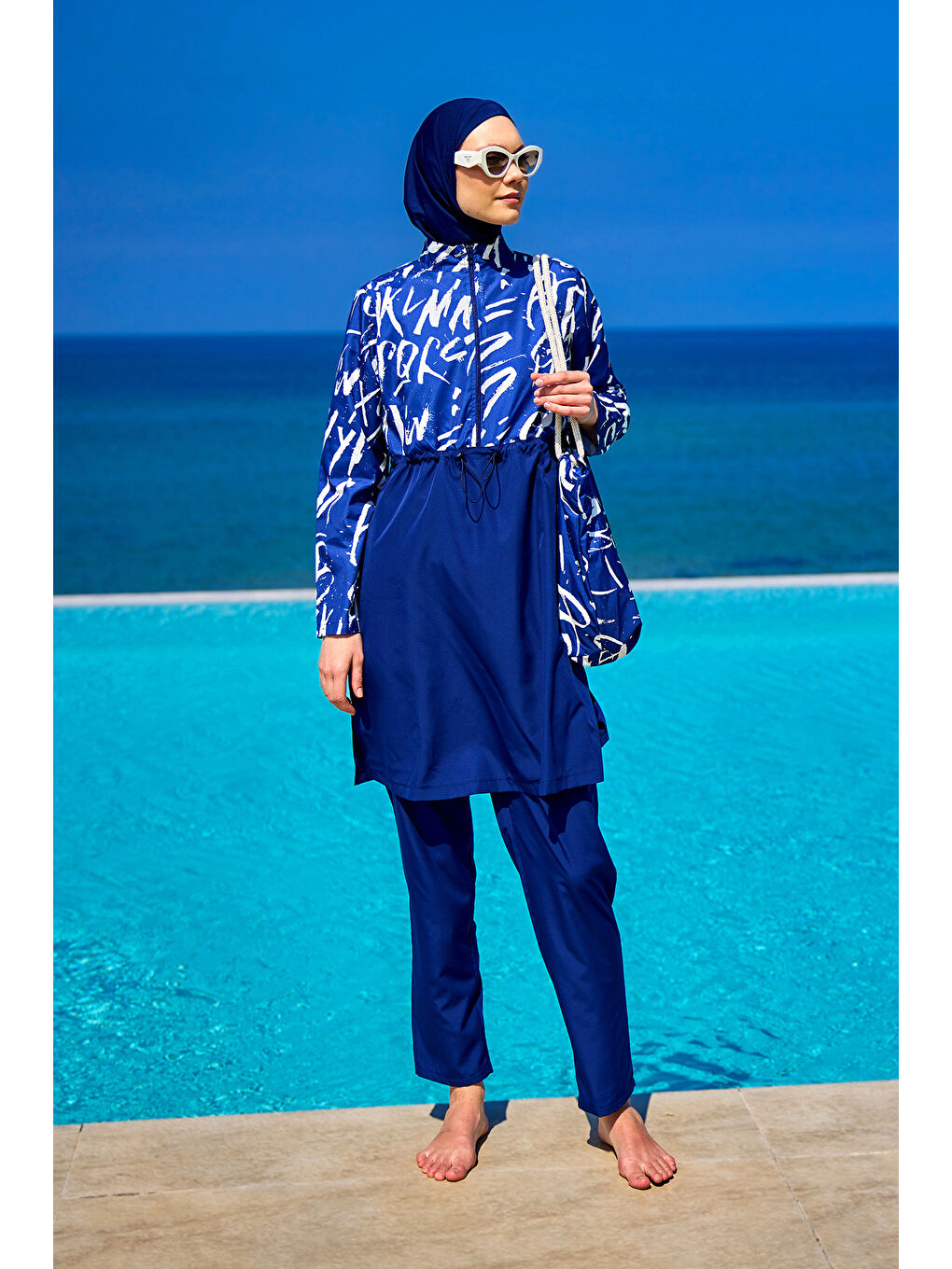 Lacivert Tam Kapalı Tesettür Mayo Plaj Çantalı 4 Parça Set R2502-3