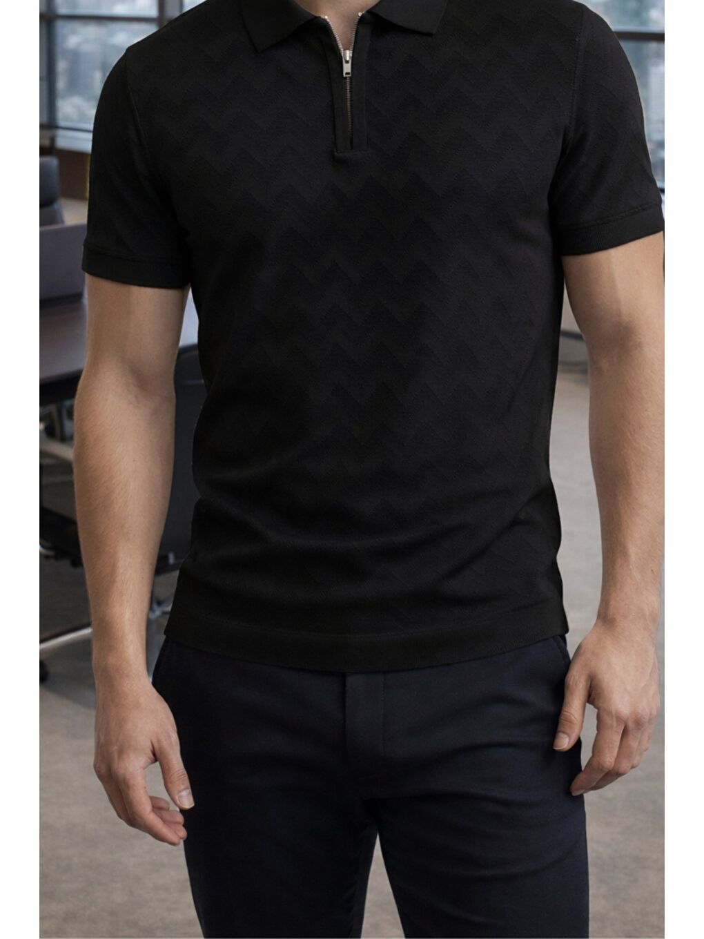 Siyah Erkek Slim Fit Fermuarlı Polo Yaka Triko Tişört-1
