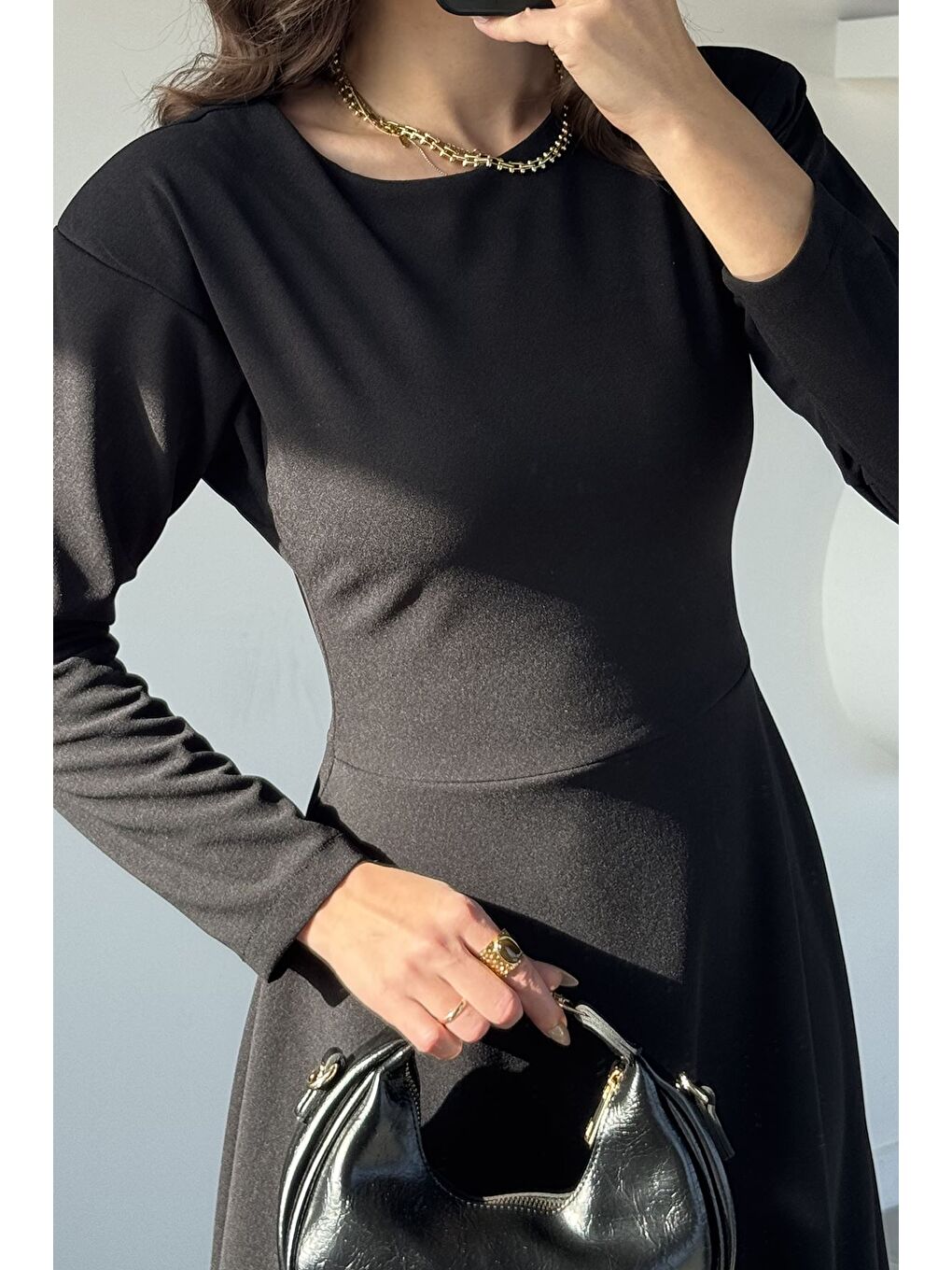 Siyah Kadın Bisiklet Yaka Sırt Fermuarlı Asimetrik Kesim Kiloş Elbise-1