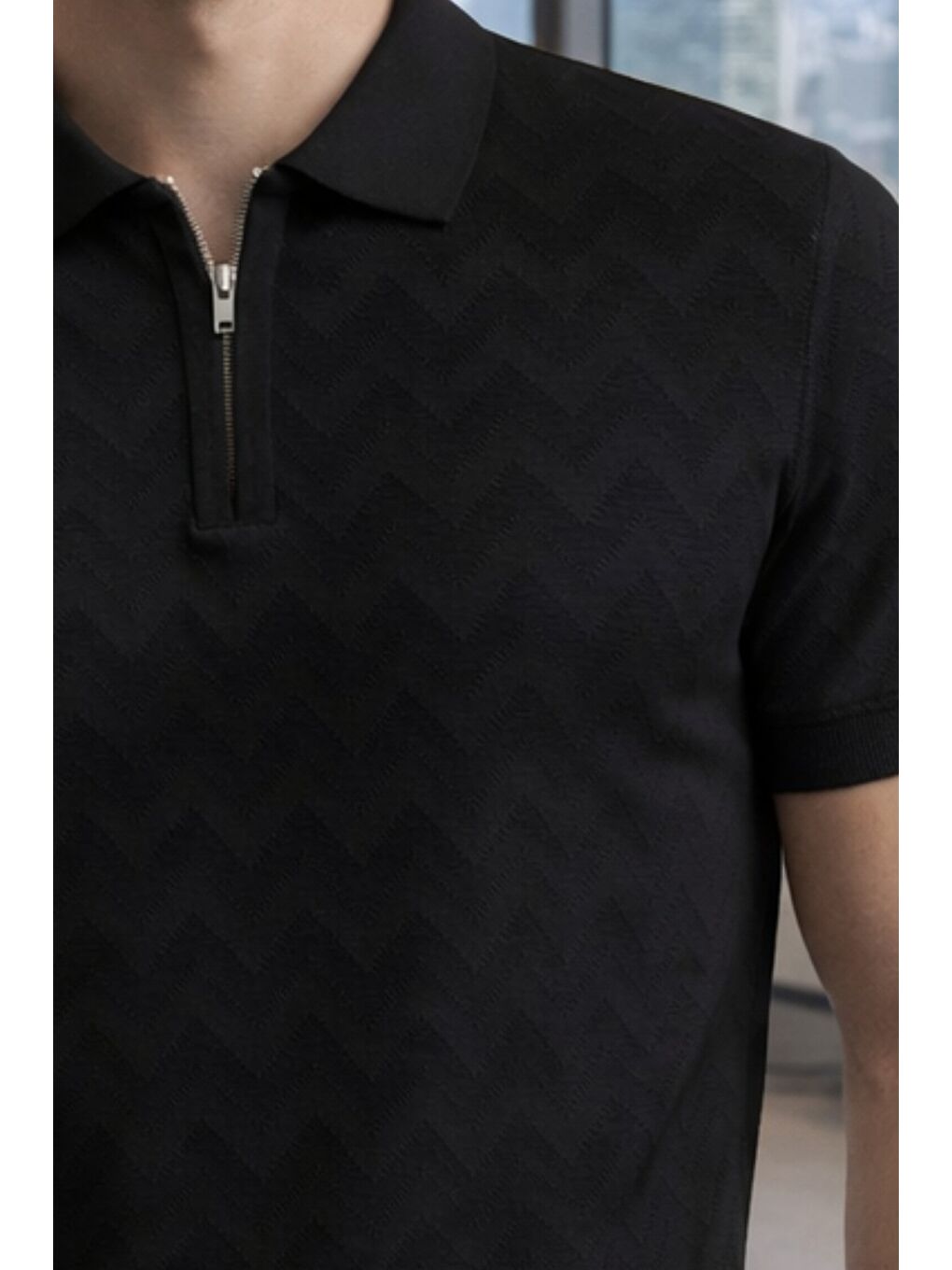 Siyah Erkek Slim Fit Fermuarlı Polo Yaka Triko Tişört-2