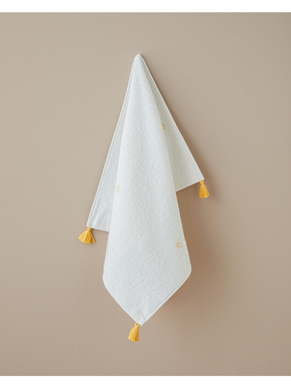 Mini Daisy Pamuk Nakışlı Yüz Havlusu 50x80 cm Ekru
