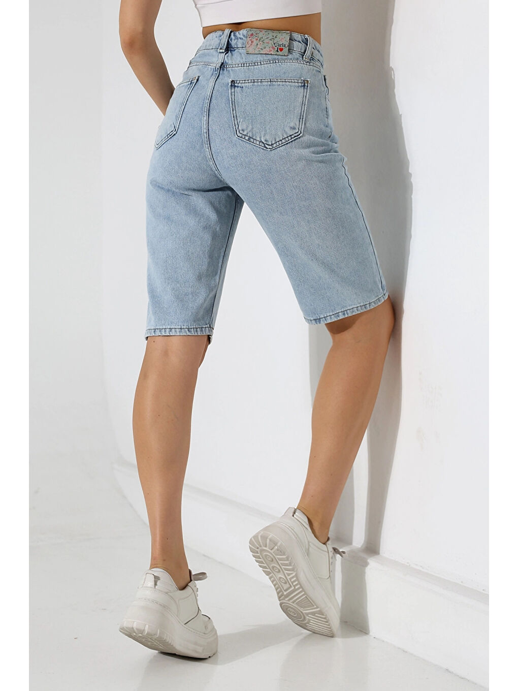 Kadın Yüksek Bel Salaş Jean Bermuda Mavi-4