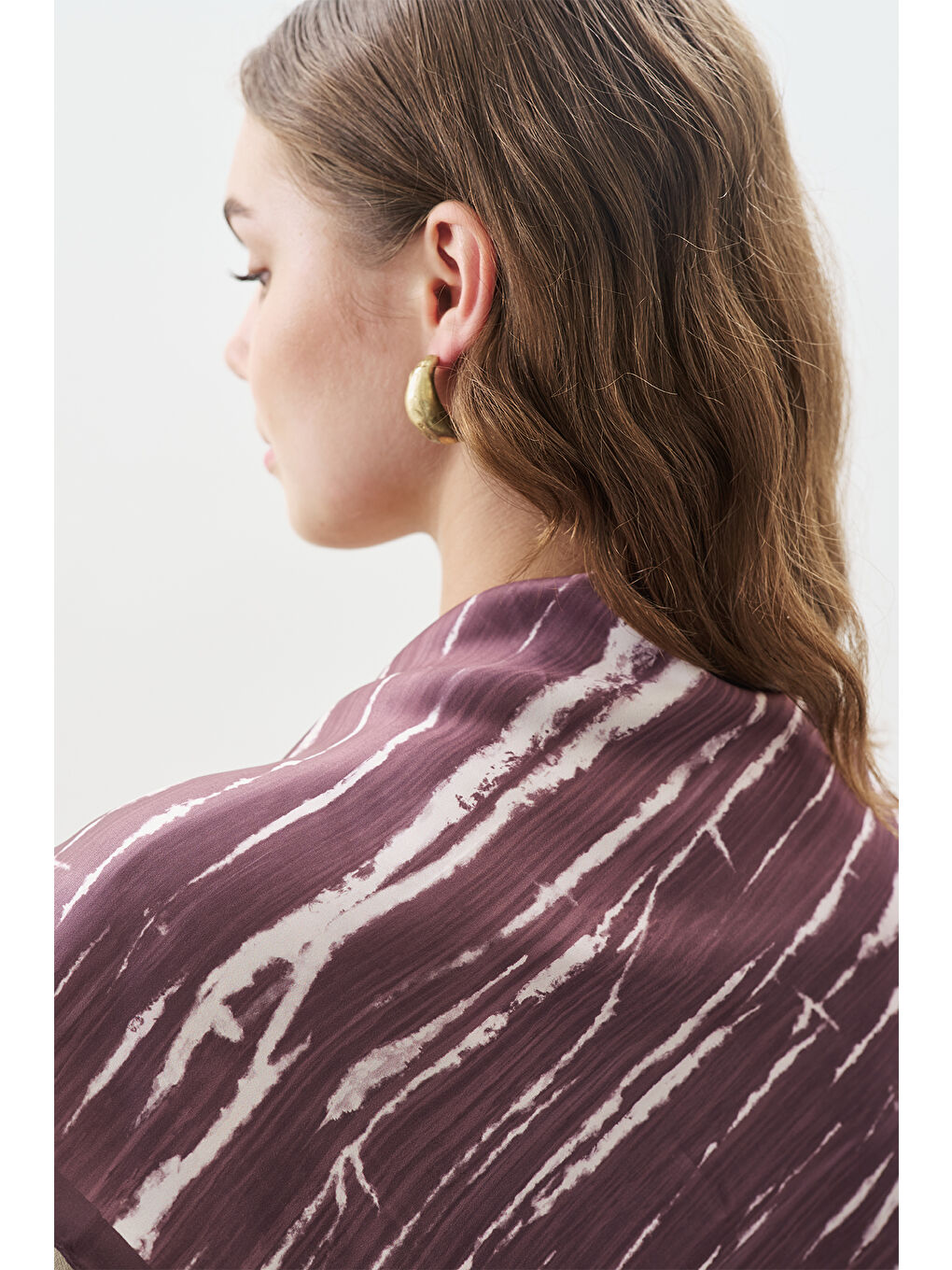 Bordo Desenli Orta Boy Saten Fular Vıe-2