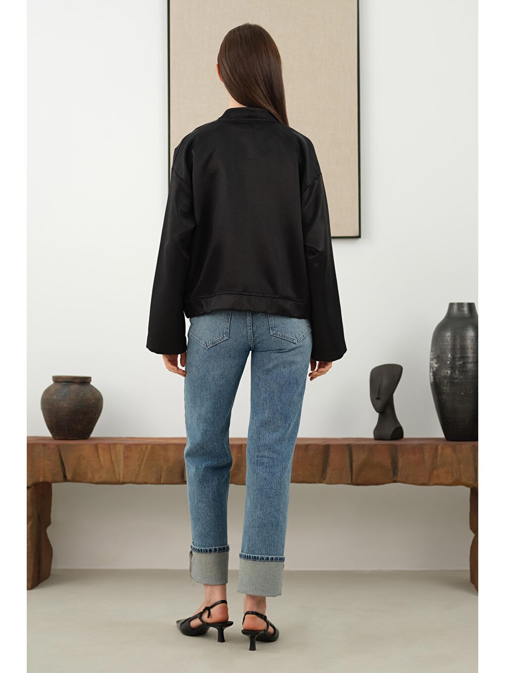 Broş Detaylı Bomber Ceket Siyah-2