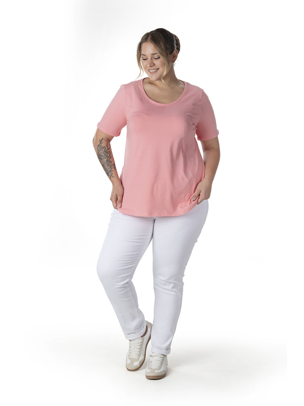 Pembe Büyük Beden Kısa Kol Basic T-shirt 10971529