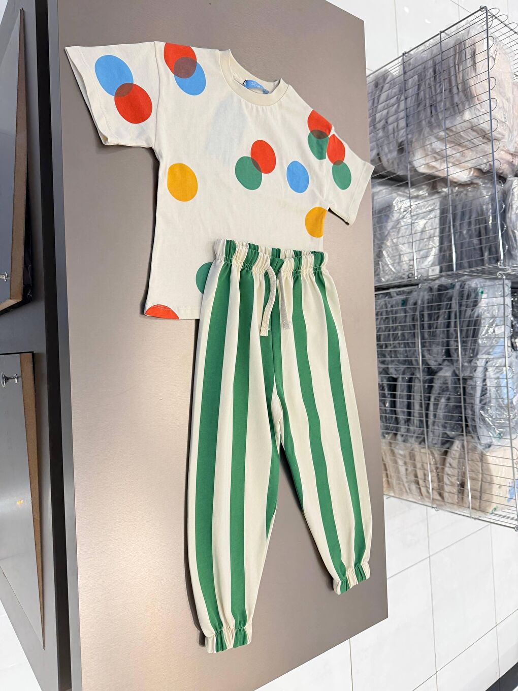 Karışık Unisex Çocuk Pamuklu Puantiyeli T-Shirt Çizgili Eşofman Takım-4