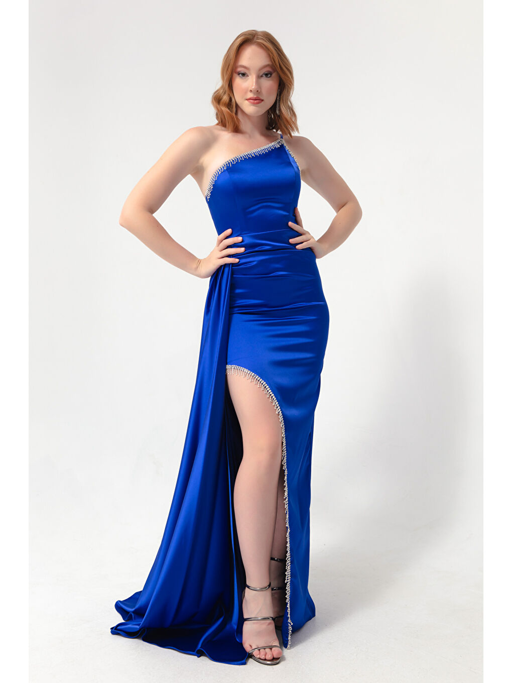 Mavi Kadın Saks Tek Omuzlu Taşlı Uzun Saten Abiye Elbise-2