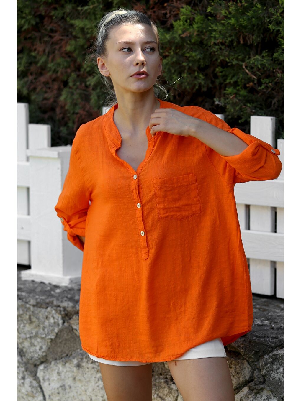 Turuncu Hakim Yaka Düğmeli Uzun Kollu Düğmeli Cepli Yıkamalı Dokuma Casual Pamuklu Bluz-1