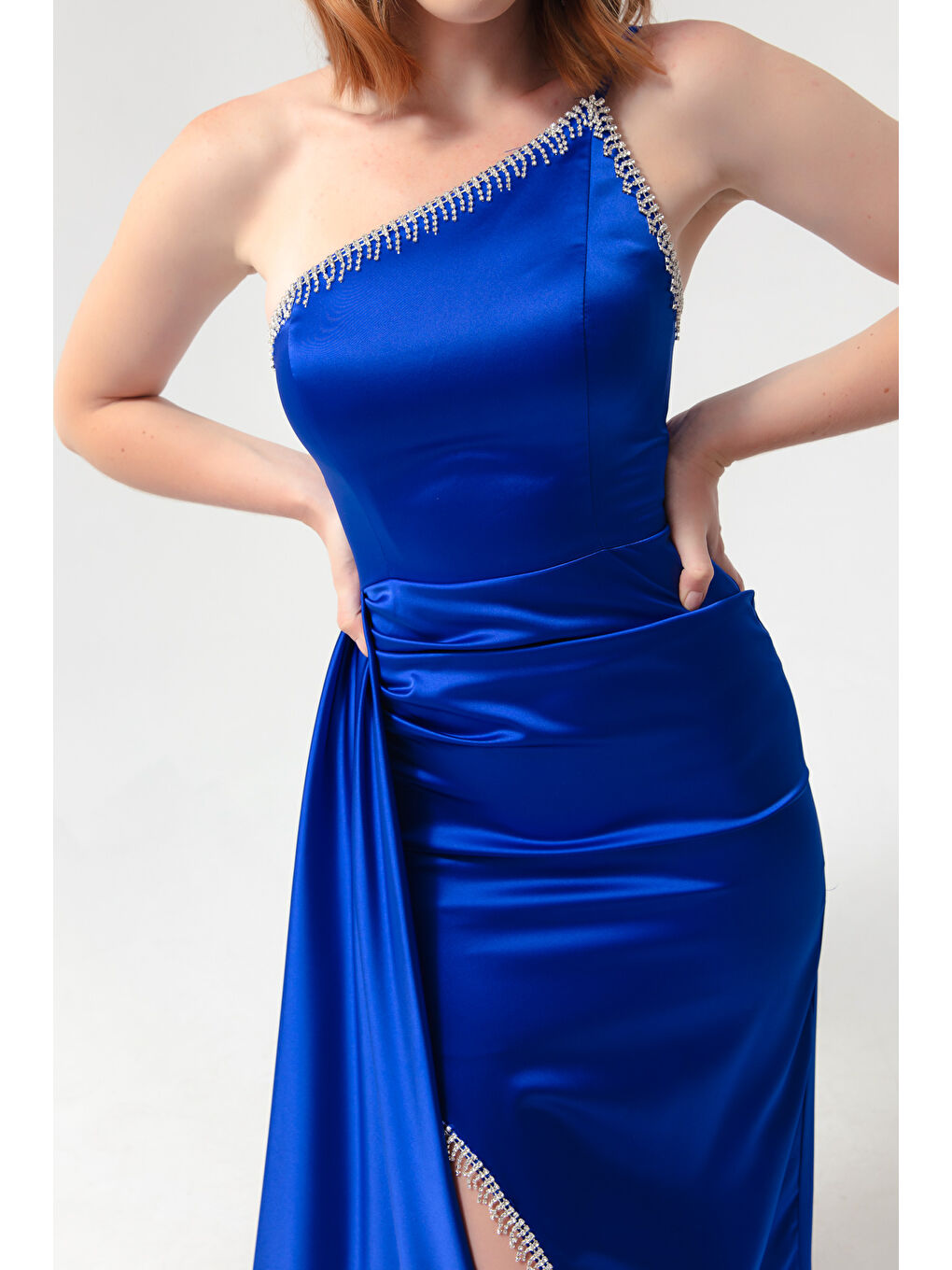 Mavi Kadın Saks Tek Omuzlu Taşlı Uzun Saten Abiye Elbise-3
