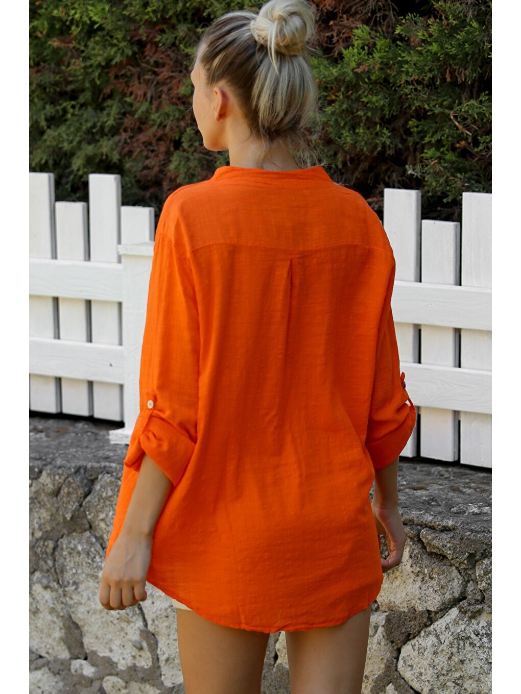 Turuncu Hakim Yaka Düğmeli Uzun Kollu Düğmeli Cepli Yıkamalı Dokuma Casual Pamuklu Bluz-3