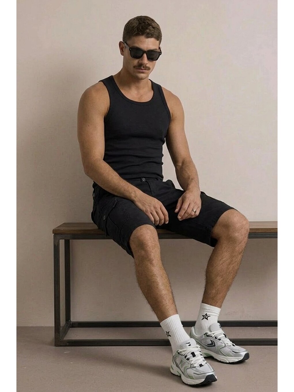 Erkek Preimium Kargo Cepli Siyah Uzun Kapri Şort-3