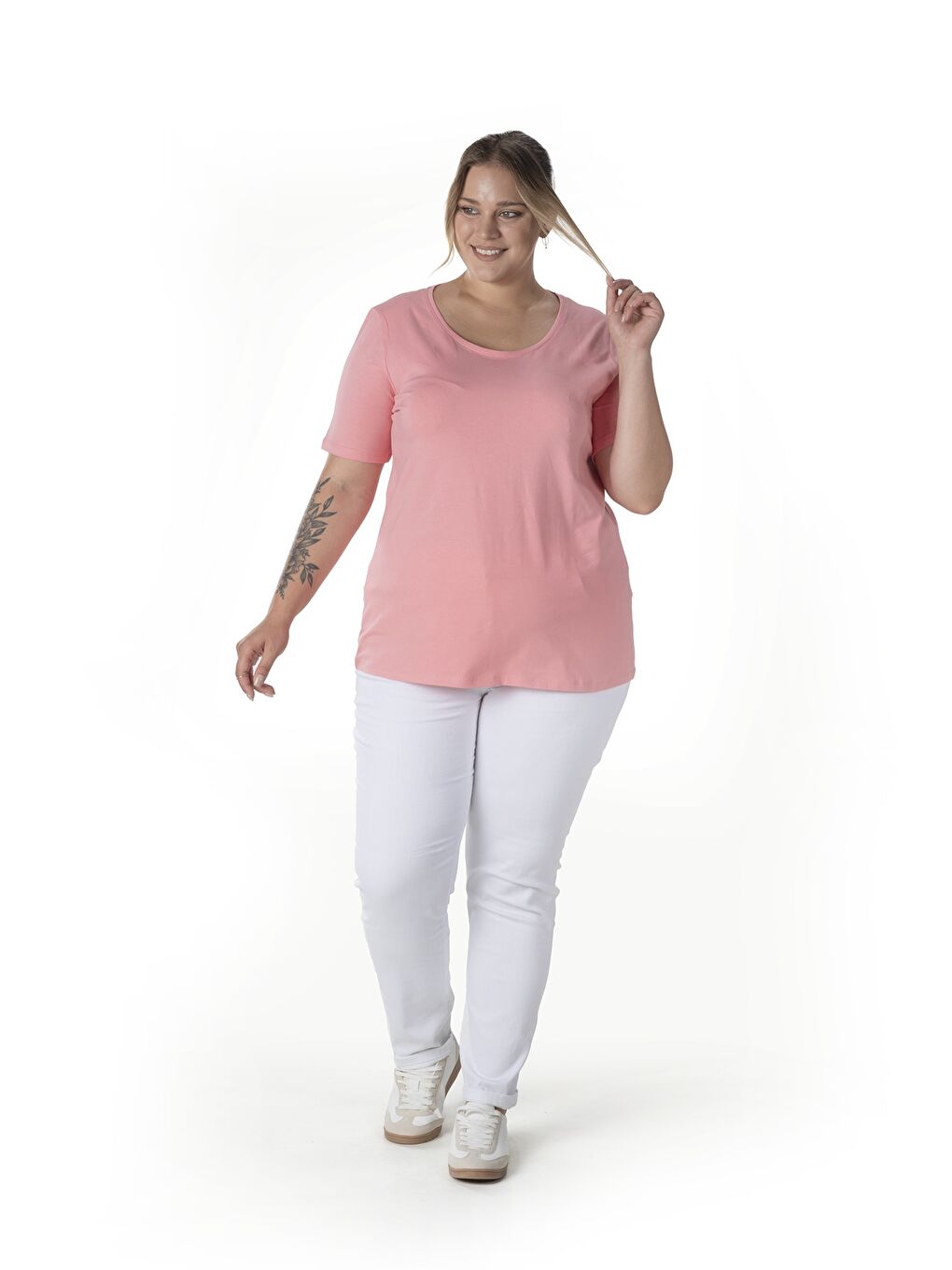 Pembe Büyük Beden Kısa Kol Basic T-shirt 10971529-3