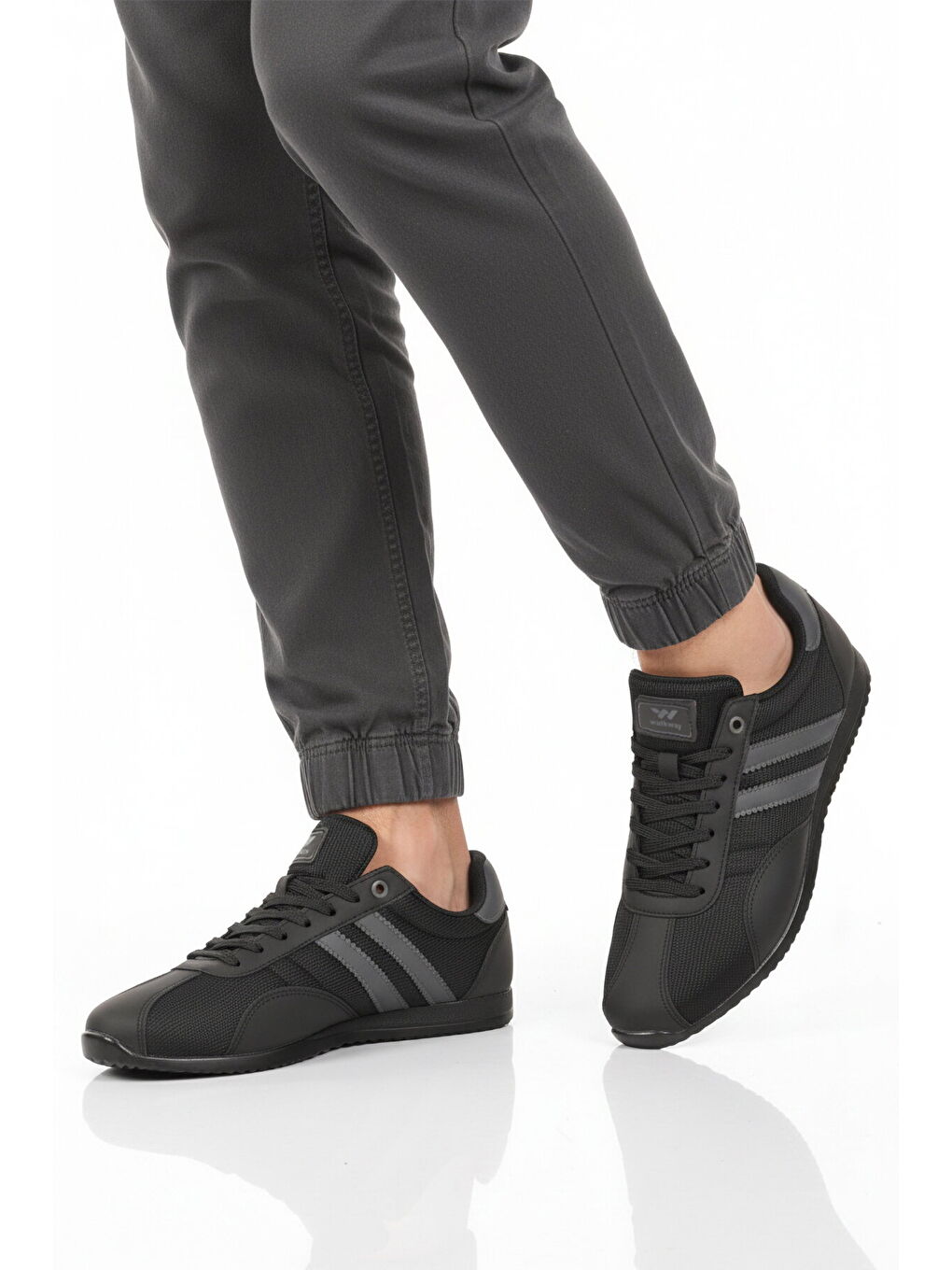 Siyah Gümüş Bağcıklı Hafif Erkek Spor Ayakkabı 2001 Tares M