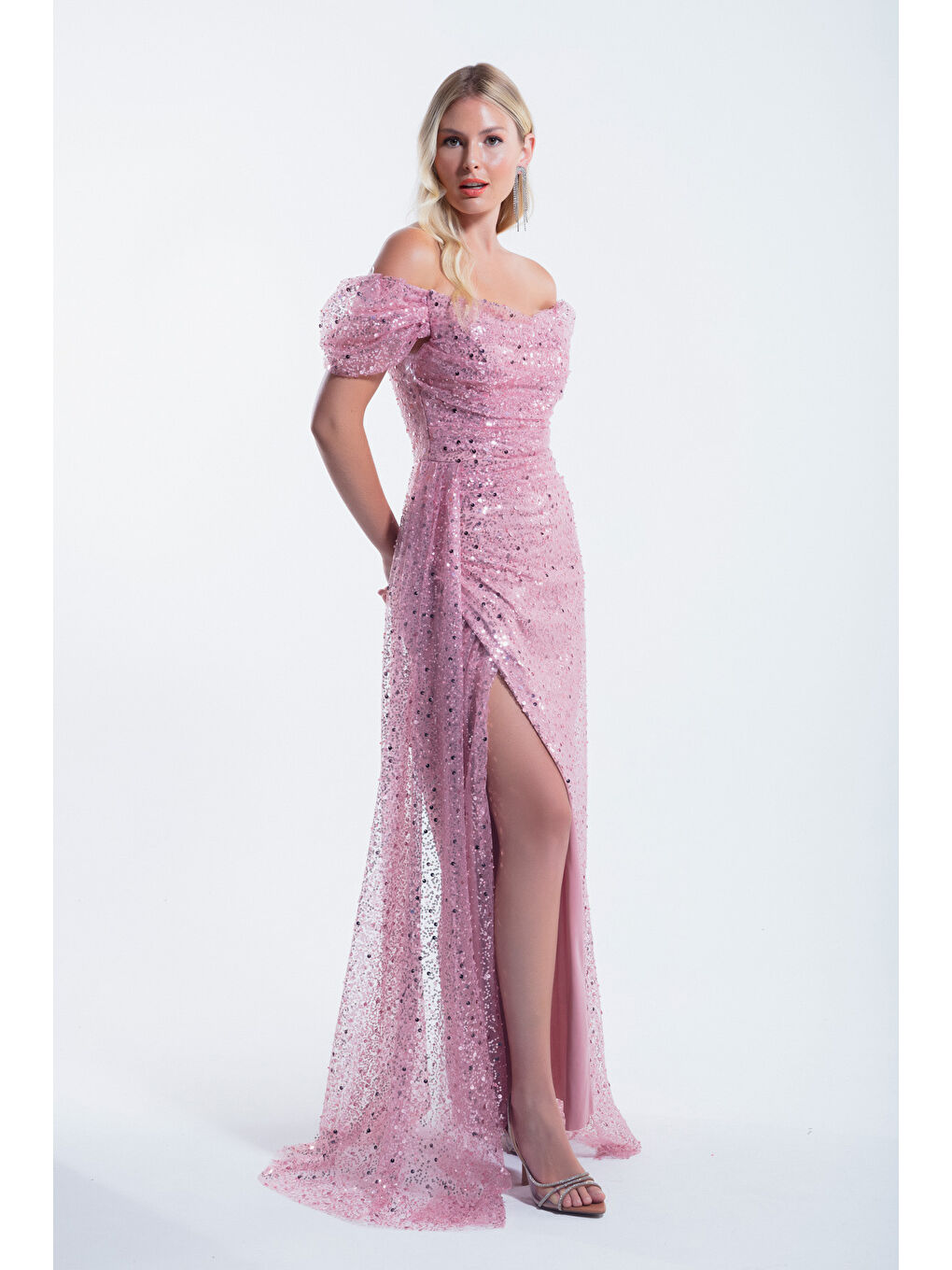 Pembe Kadın Pudra Kayık Yaka Kuyruklu Uzun Abiye Elbise