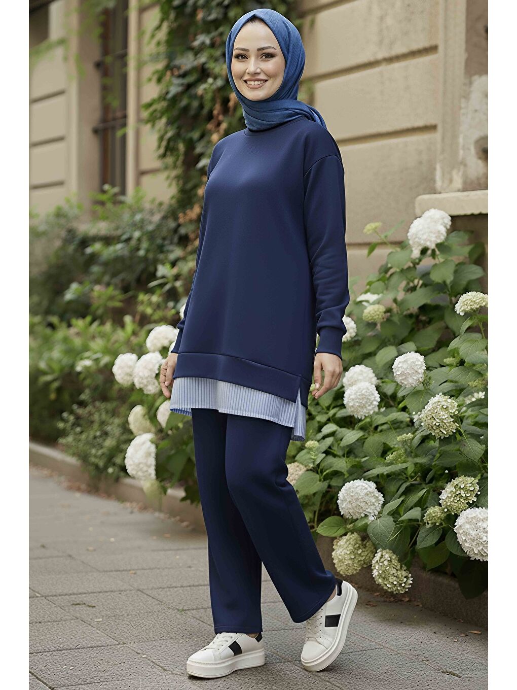 Eteği Çizgili Modal İkili Takım Lacivert - 28028-LACIVERT-1