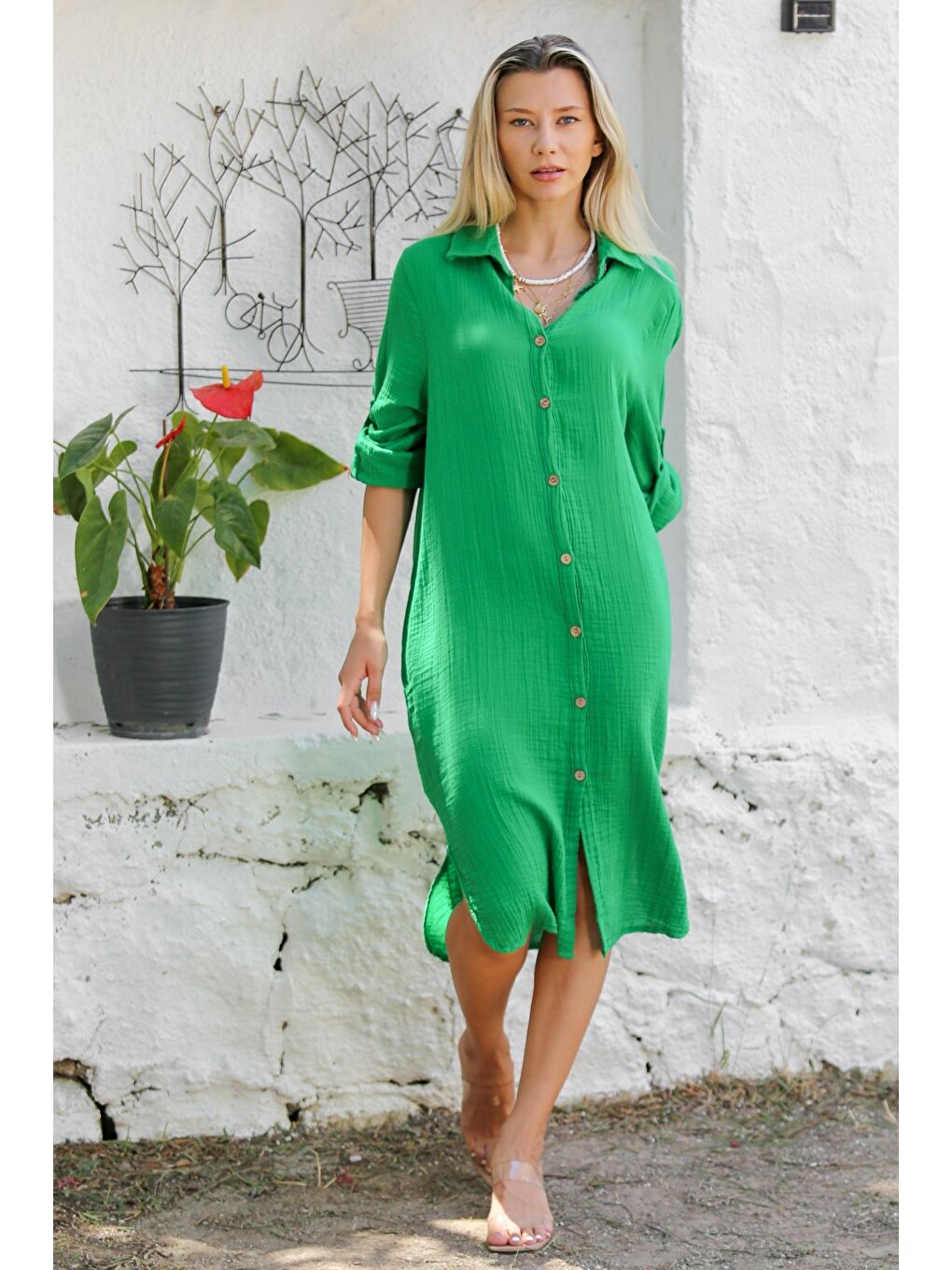 Yeşil Gömlek Yaka Düğmeli Uzun Kollu Çift Cepli Yıkamalı Dokuma Casual Müslin Elbise-3