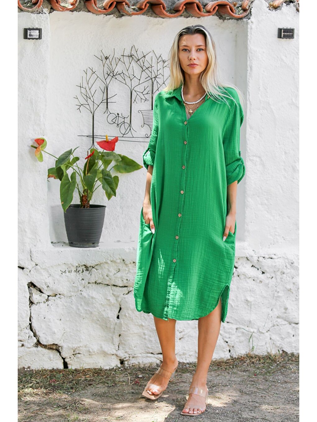 Yeşil Gömlek Yaka Düğmeli Uzun Kollu Çift Cepli Yıkamalı Dokuma Casual Müslin Elbise-5