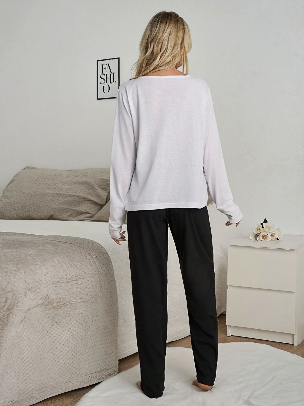 Beyaz Cep Detaylı Uzun Kollu Pijama Takımı-1