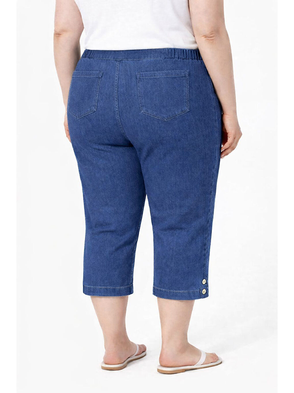 Büyük Beden Kadın Diz Altı Paçası Düğme Detay Jean Kapri 02 Mavi-1