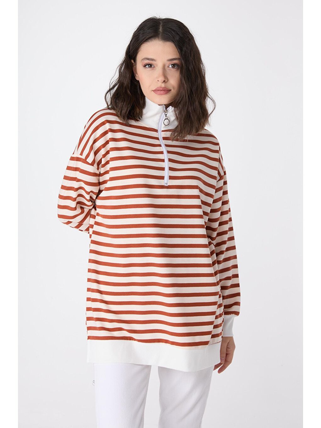 Kahverengi Yarım Balıkçı Yaka Kadın Kiremit Çizgili Sweat - 23892-1