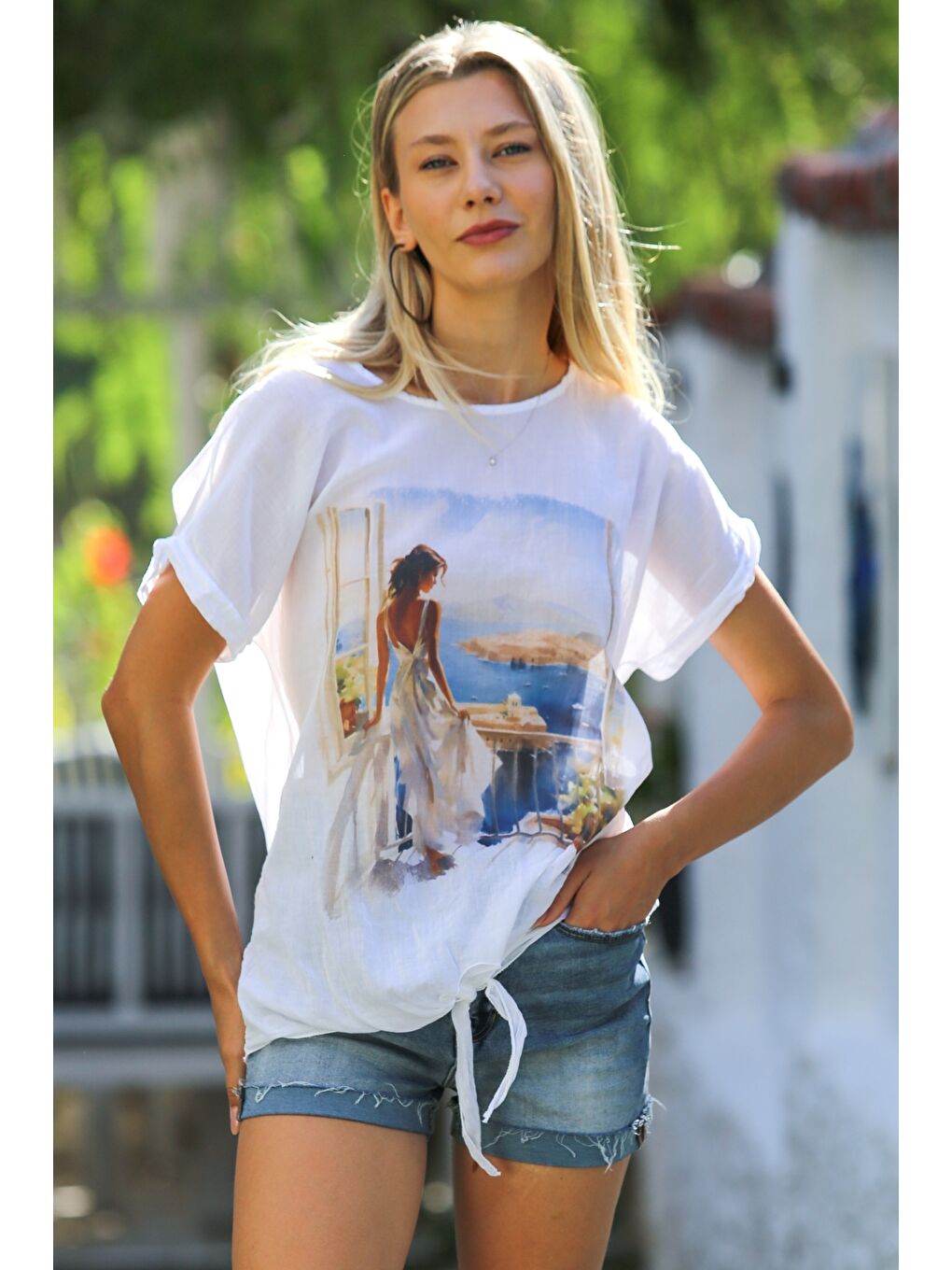 İtalyan Beyaz Kayık Yaka Kısa Kol Önden Düğüm Bağlamalı Baskılı Pamuklu Dokuma Casual Bluz-1