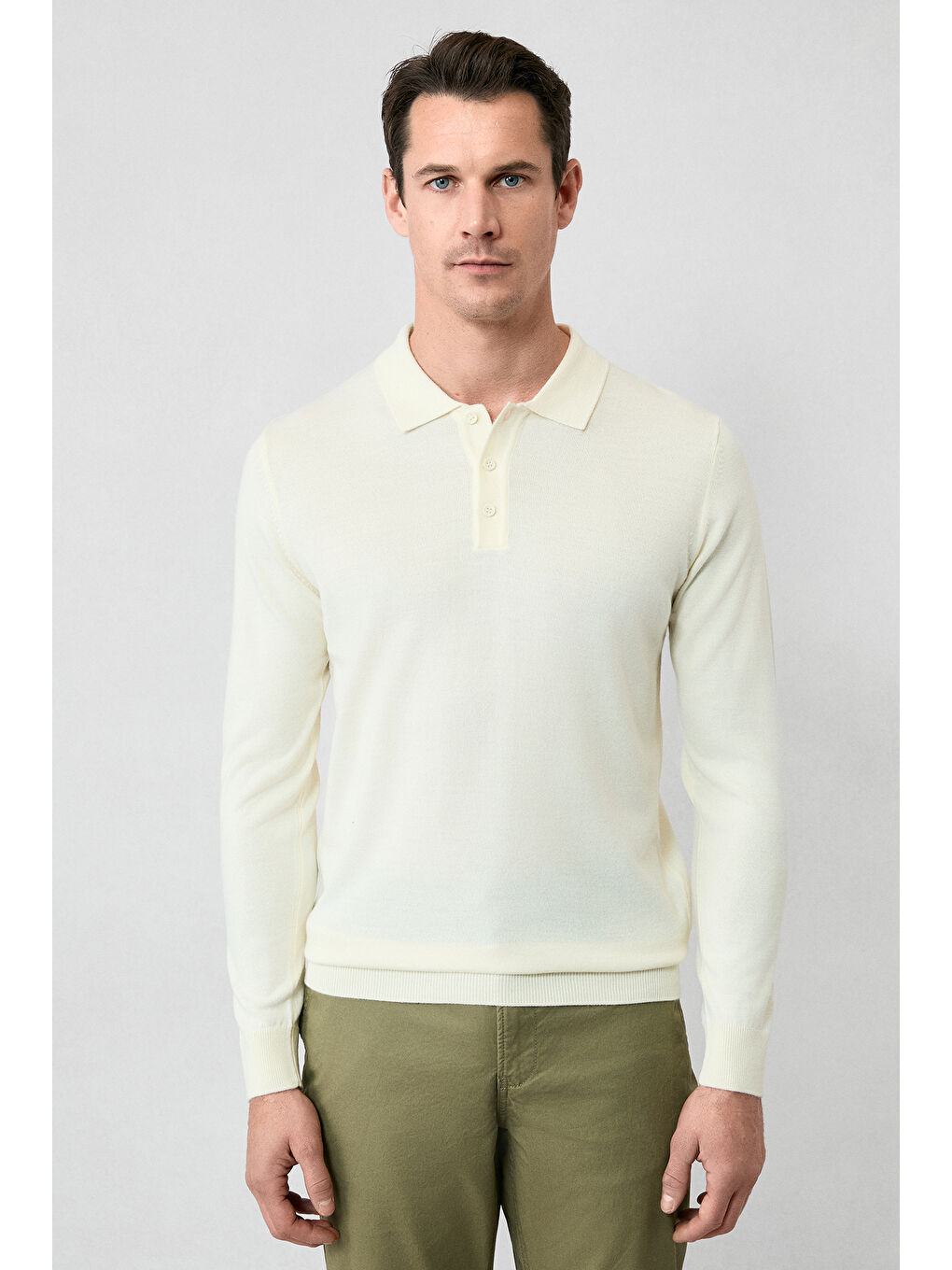 Ekru Polo Yaka Düğmeli Regular Fit Sıcak Tutan Yünlü Triko Kazak-1