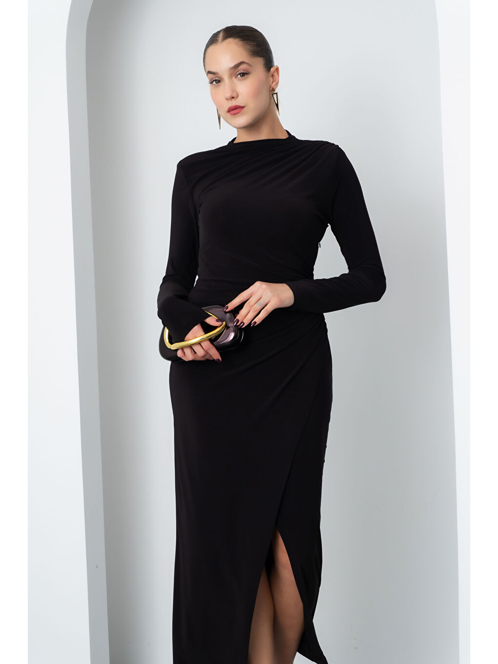 Kadın Siyah Uzun Kol Drapeli Uzun Elbise-2