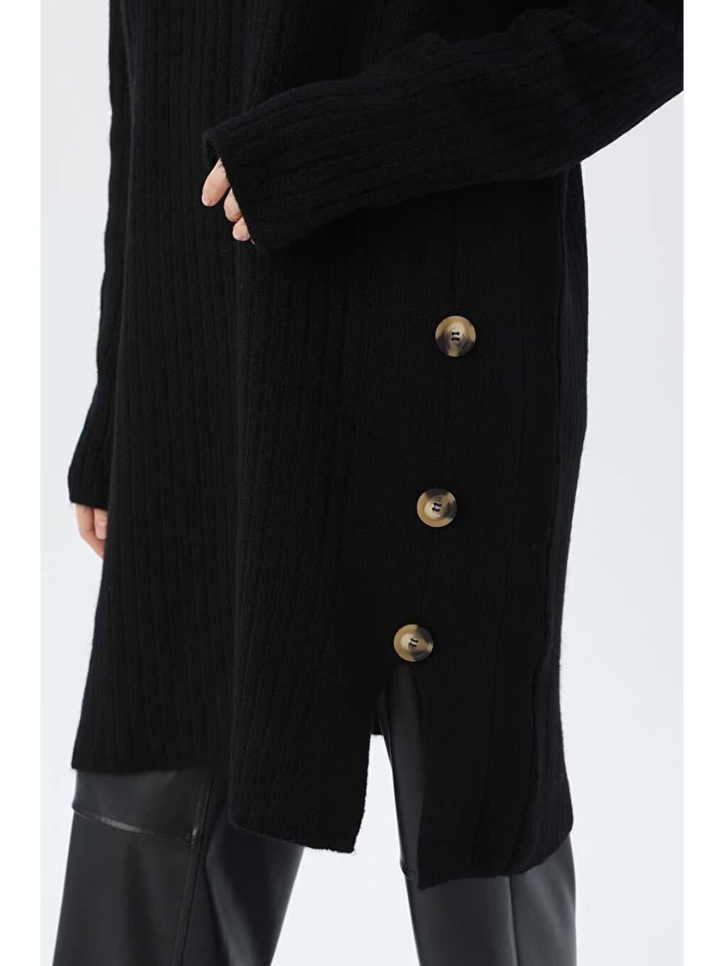 Siyah-Yarım Balıkçı Yaka Triko Tunik-5