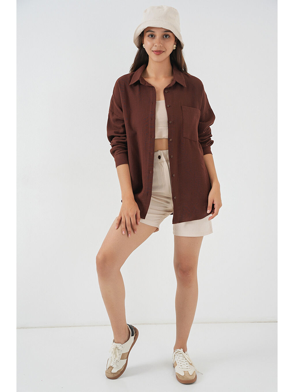 Kadın Tek Cepli Oversize Müslin Gömlek 20353 - Kahverengi-1