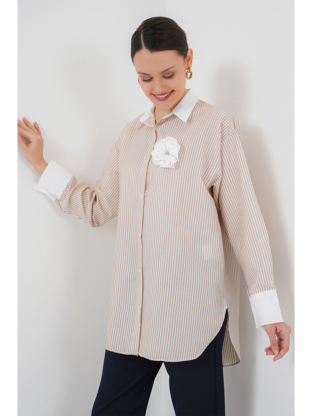 Kadın Uzun Çizgili Gömlek 5962 - Bej-1