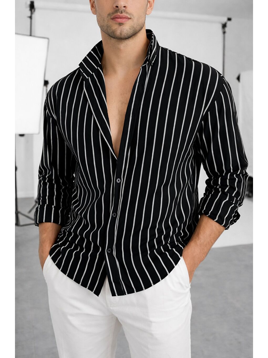 Siyah Erkek İki Çizgili Regular Relaxed Fit Uzun Kollu Gömlek-1