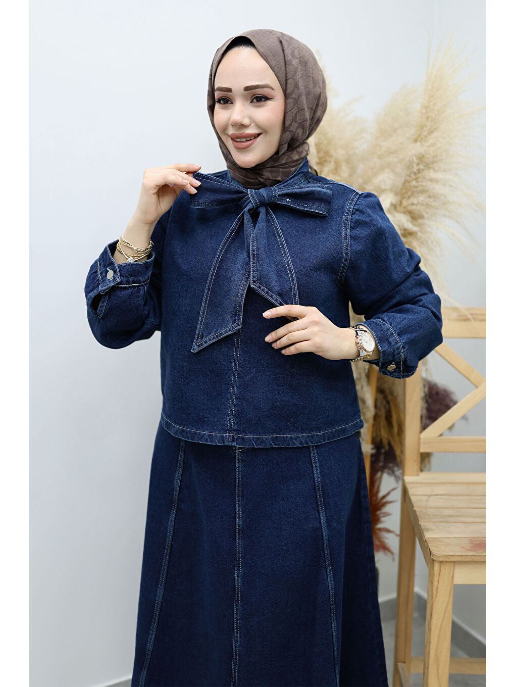 Yakası Bağlamalı Etekli Jean Takım TSD260135 Koyu Mavi-1