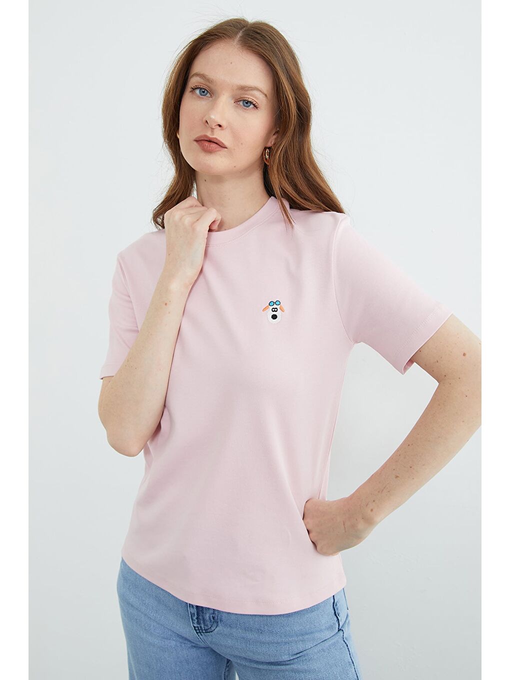 Pembe Köpek Nakışlı Bisiklet Yaka Tişört