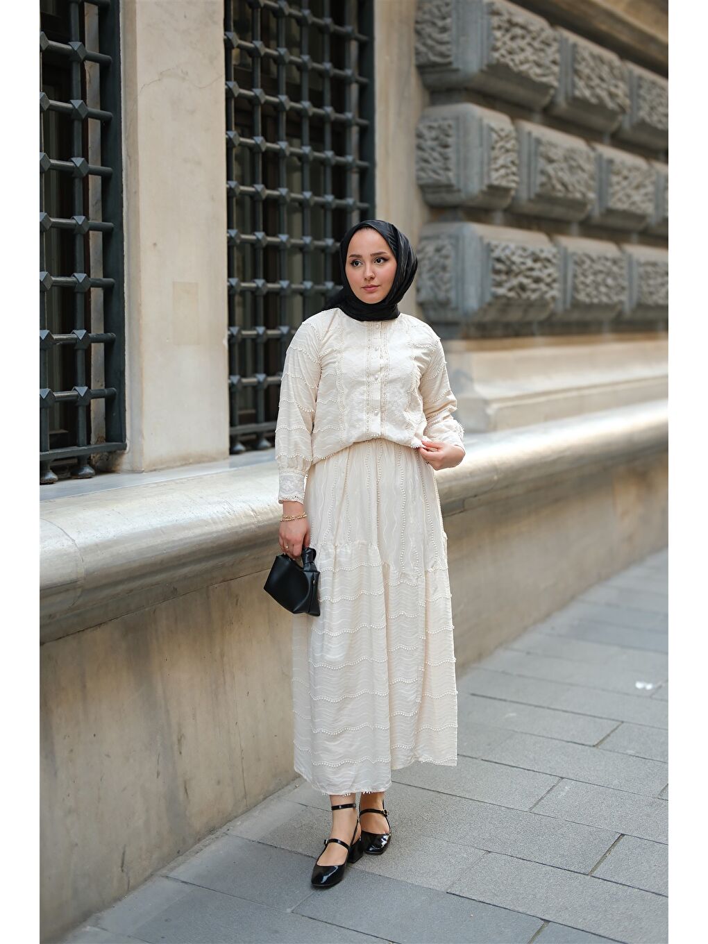 Ekru Kadın Güpür Detaylı Takım Krem-2