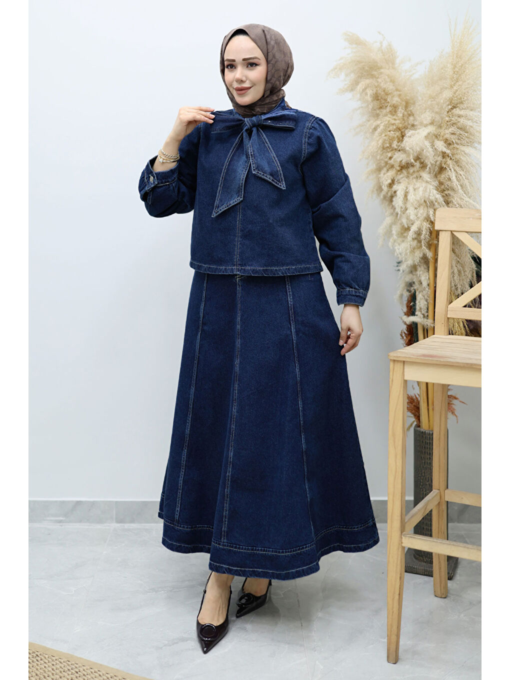 Yakası Bağlamalı Etekli Jean Takım TSD260135 Koyu Mavi-4
