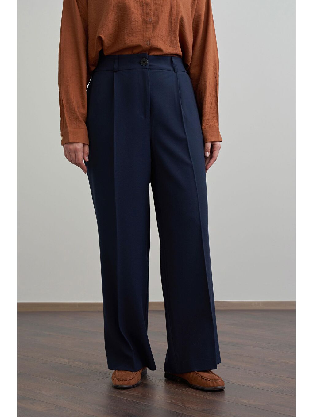 Lacivert-Önü Pileli Polyviscon Pantolon-2